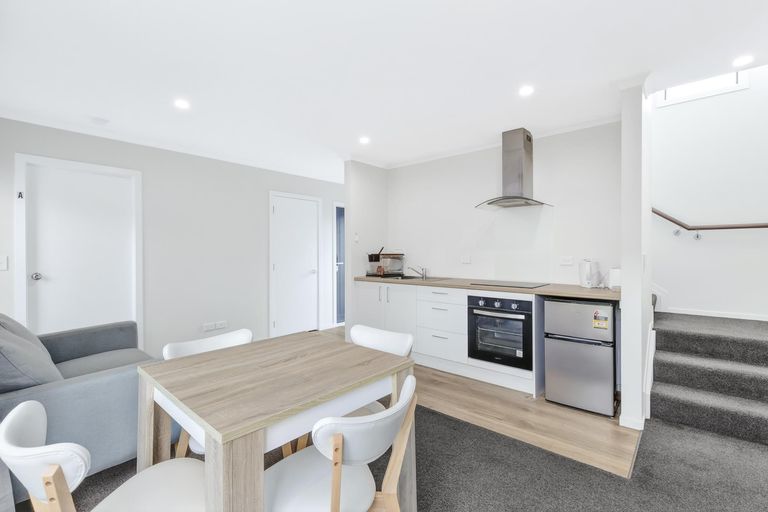 Photo of property in 2/7 Greta Street, Glenview, Hamilton, 3206