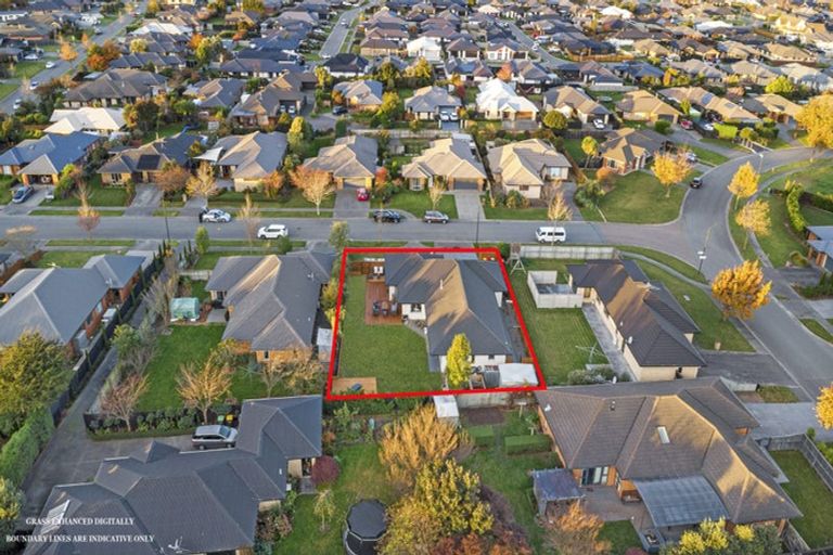 Photo of property in 3 Marlowe Place, Rolleston, 7614