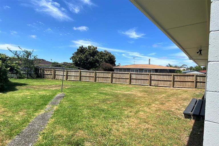 Photo of property in 1 Totara Street, Waiuku, 2123
