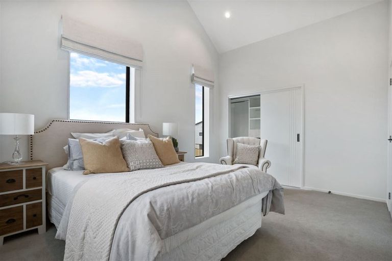 Photo of property in 1 Ocean Breeze Avenue, Hobsonville, Auckland, 0616