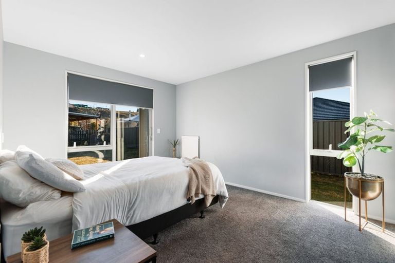 Photo of property in 27 Timsfield Drive, Lake Hawea, 9382