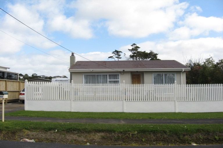 Photo of property in 32 Trig Road, Whenuapai, Auckland, 0618