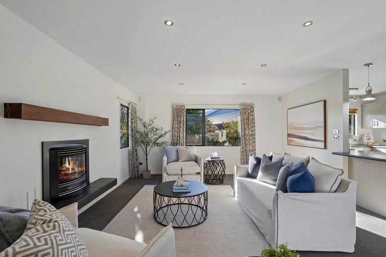 Photo of property in 20 Sylvan Street, Lake Hayes, Queenstown, 9304