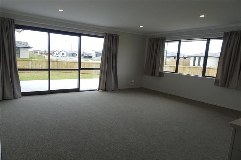 Photo of property in 6 Piata Street, Papamoa Beach, Papamoa, 3118