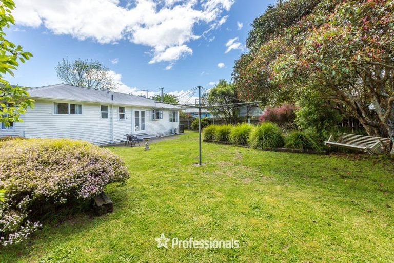 Photo of property in 25 Totara Park Road, Clouston Park, Upper Hutt, 5018