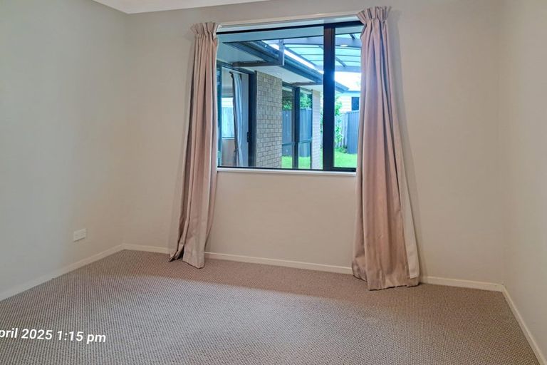 Photo of property in 13a Highlight Parade, Te Atatu South, Auckland, 0610