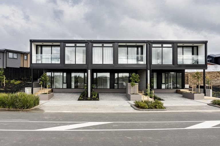 Photo of property in 25 Nugget Avenue, Hobsonville, Auckland, 0616