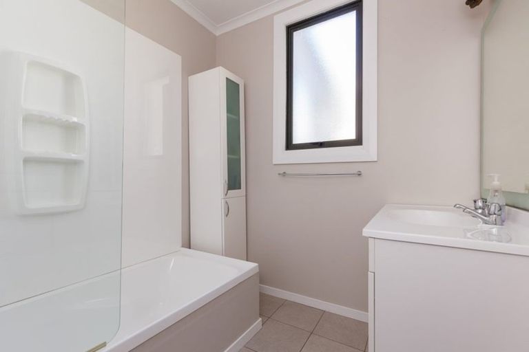 Photo of property in 214 Mataro Road, Onaero, Urenui, 4375