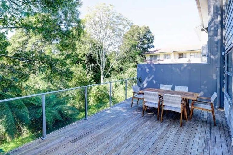 Photo of property in 42u3 Charlemont Street, Whitiora, Hamilton, 3200