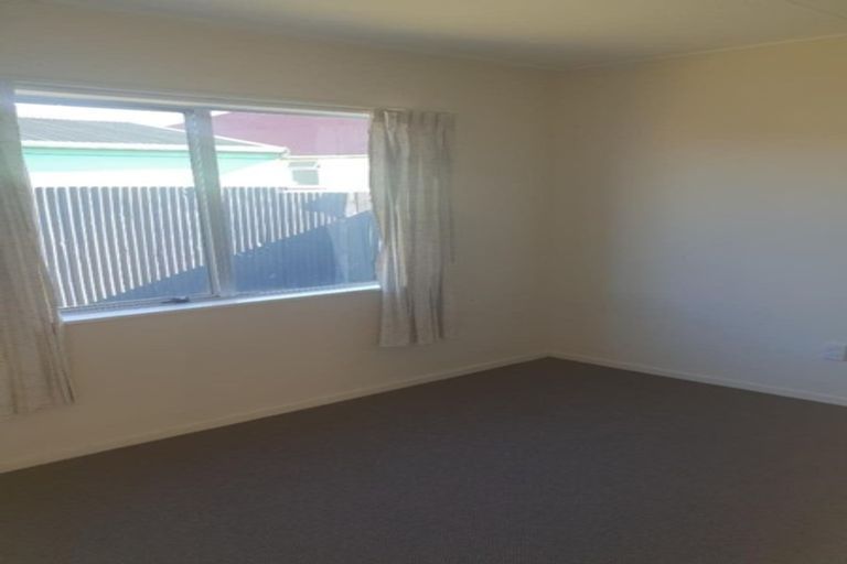 Photo of property in 10b Kilkee Terrace, Flaxmere, Hastings, 4120