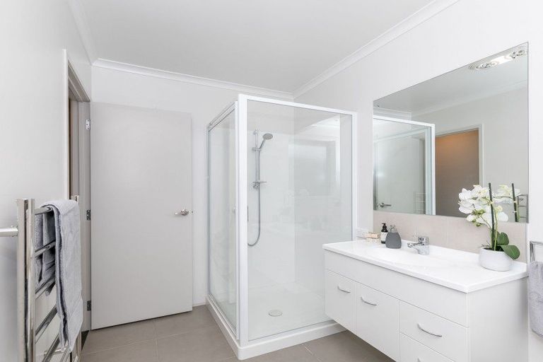 Photo of property in 8 Max Landing, Grandview Heights, Hamilton, 3200