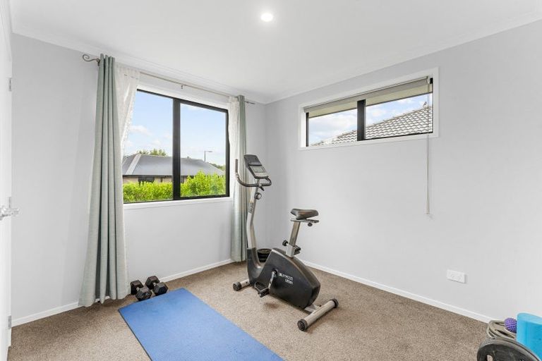 Photo of property in 8 Wai Huri Place, Omokoroa, 3114