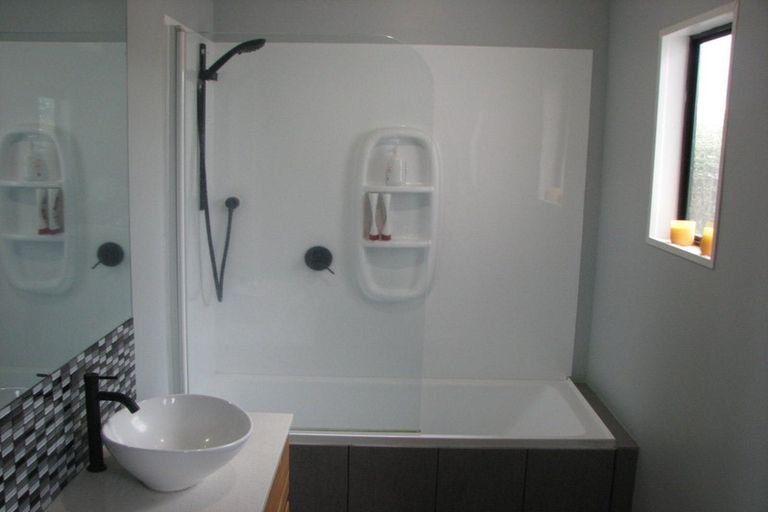 Photo of property in 68a Wilson Road South, Paengaroa, 3189