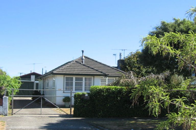 Photo of property in 11 Milton Street, Trentham, Upper Hutt, 5018