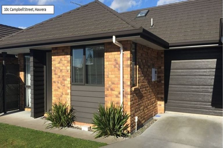 Photo of property in 10d Campbell Street, Hawera, 4610