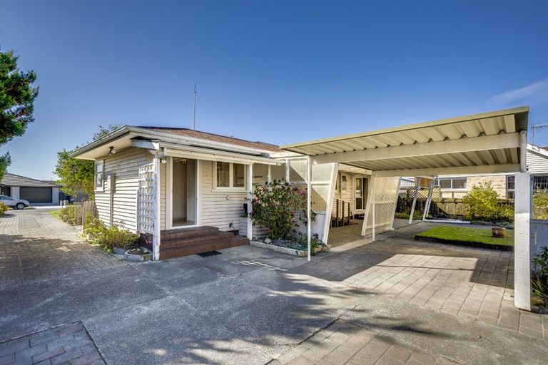 Photo of property in 4 Alamein Crescent, Onekawa, Napier, 4110