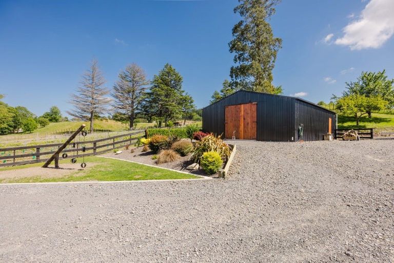 Photo of property in 4 Cemetery Road, Waipawa, 4273