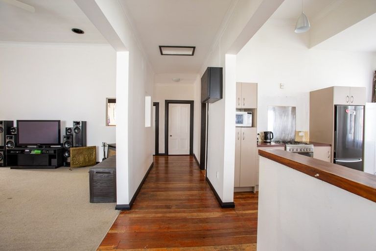 Photo of property in 170 High Street, Dannevirke, 4930