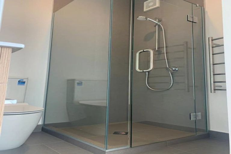 Photo of property in 7/21 Humphrey Kemp Avenue, Henderson, Auckland, 0612