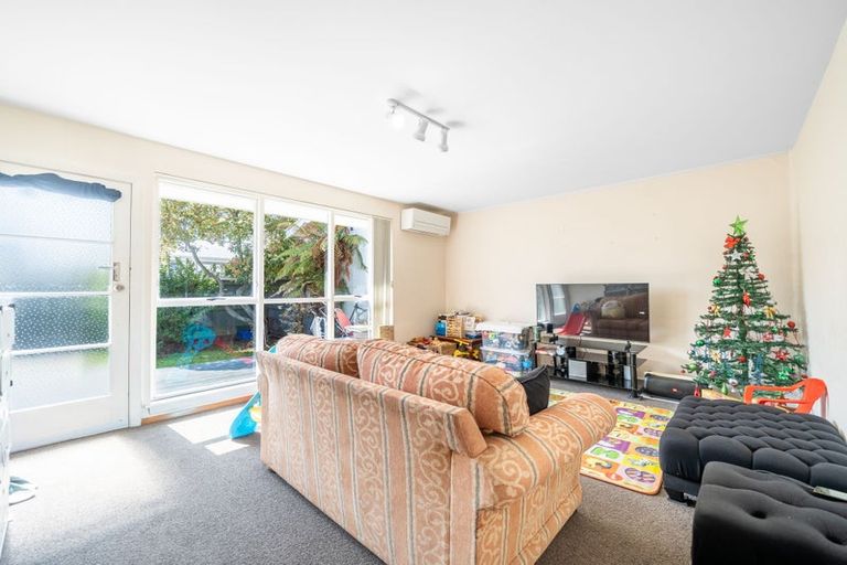 Photo of property in 2/26 Mona Vale Avenue, Riccarton, Christchurch, 8011