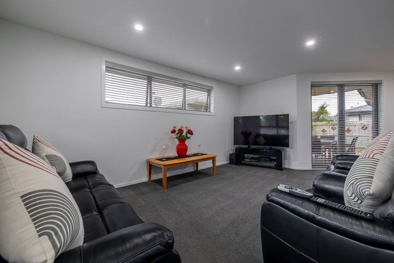 Photo of property in 1 Long Melford Road, Awapuni, Palmerston North, 4412