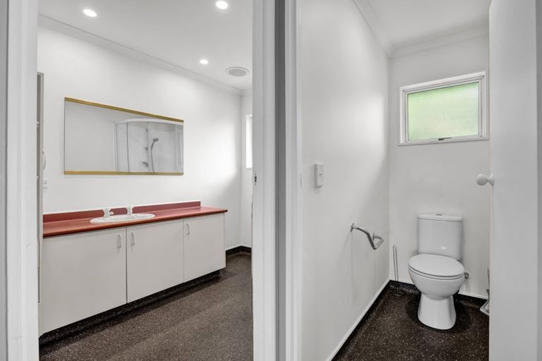 Photo of property in 9a Miro Street, Merrilands, New Plymouth, 4312