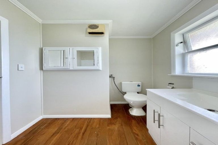Photo of property in 5 Ruahine Street, Trentham, Upper Hutt, 5018