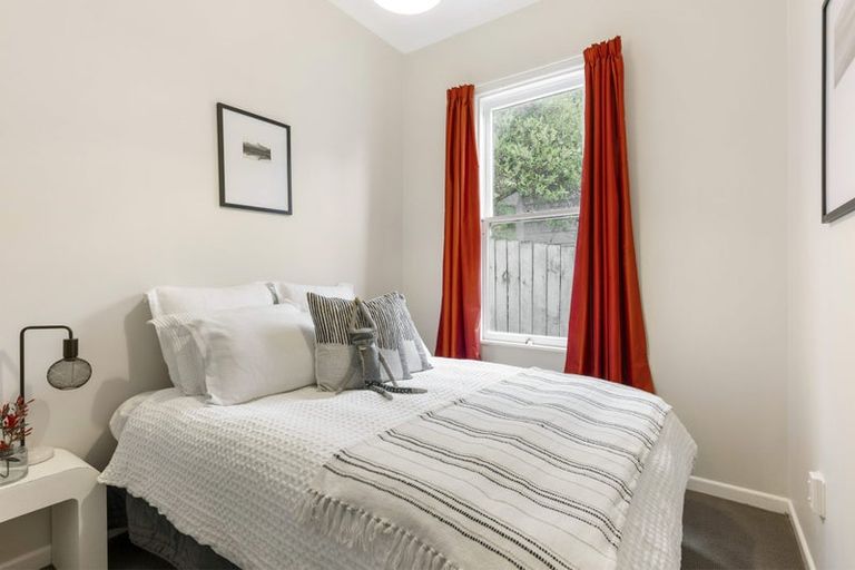 Photo of property in 95 Todman Street, Brooklyn, Wellington, 6021