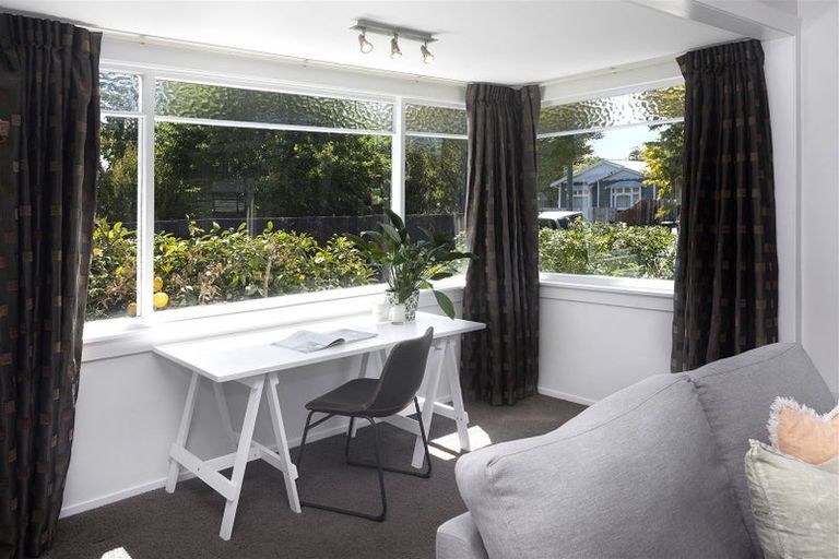 Photo of property in 229 Selwyn Street, Spreydon, Christchurch, 8024