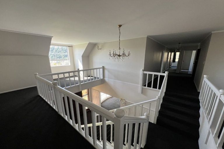 Photo of property in 295 Wooldridge Road, Harewood, Christchurch, 8051