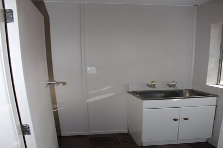 Photo of property in 17u5 May Street, Hamilton East, Hamilton, 3216