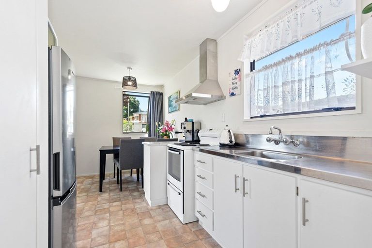 Photo of property in 108a Tawa Street, Melville, Hamilton, 3206