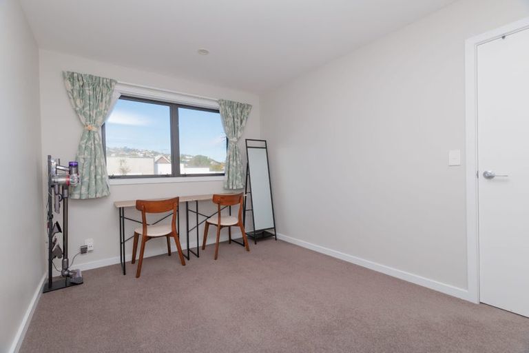 Photo of property in 60u2 Broderick Road, Johnsonville, Wellington, 6037