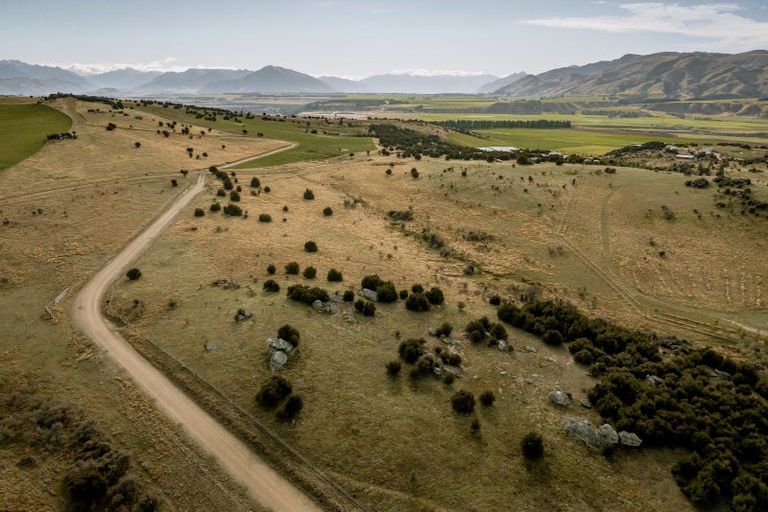 Photo of property in 242 Pukerangi Drive, Queensberry, Cromwell, 9383