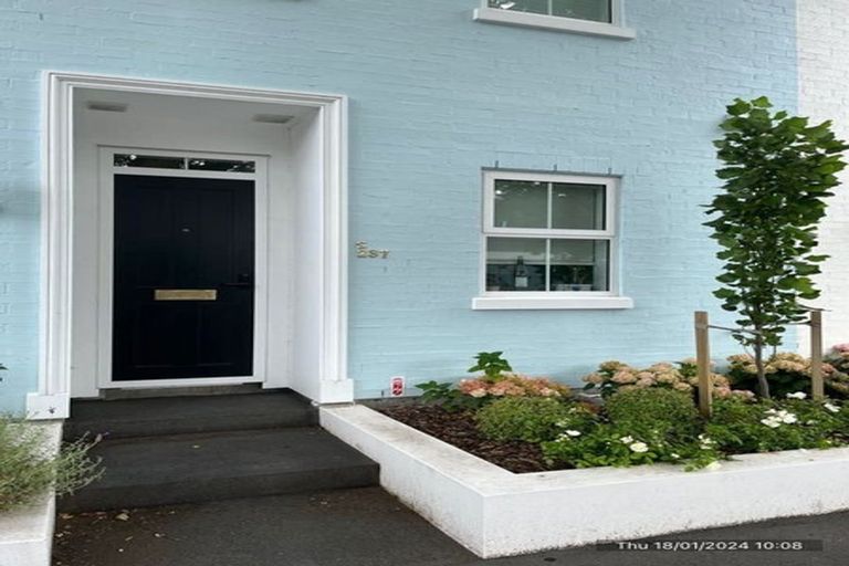 Photo of property in 6/287 Selwyn Street, Spreydon, Christchurch, 8024