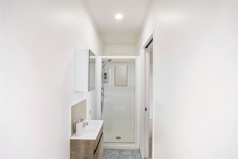 Photo of property in 8 Clover Drive, Henderson, Auckland, 0610