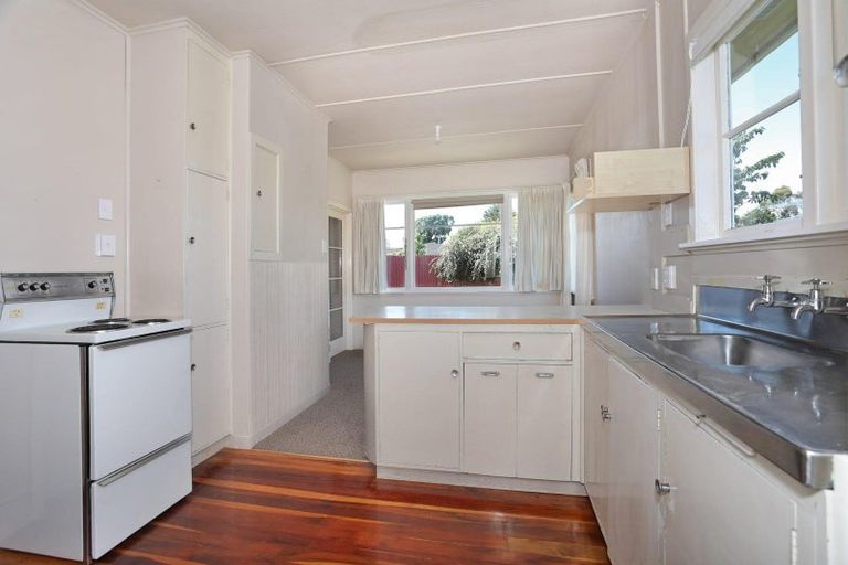 Photo of property in 11 Totara Street, Marton, 4710