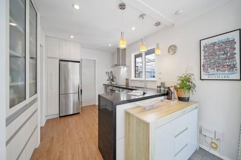 Photo of property in 17 Spurway Place, Mairehau, Christchurch, 8013