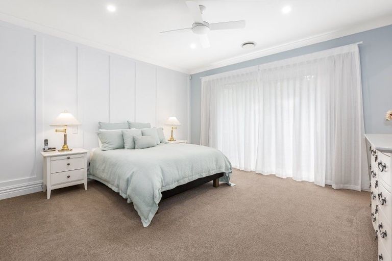 Photo of property in 35a Awanui Drive, Waikanae, 5036