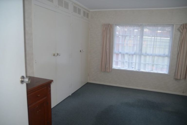 Photo of property in 40 Priestley Drive, Bucklands Beach, Auckland, 2014