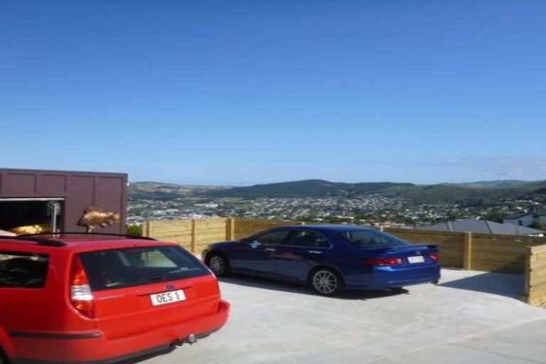 Photo of property in 10 Chastudon Place, Tawa, Wellington, 5028