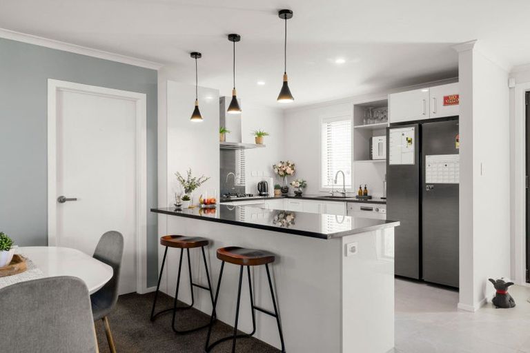 Photo of property in 2u2 Mila Paige Close, Glenview, Hamilton, 3206