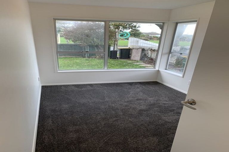 Photo of property in 1/483 Wairakei Road, Burnside, Christchurch, 8053