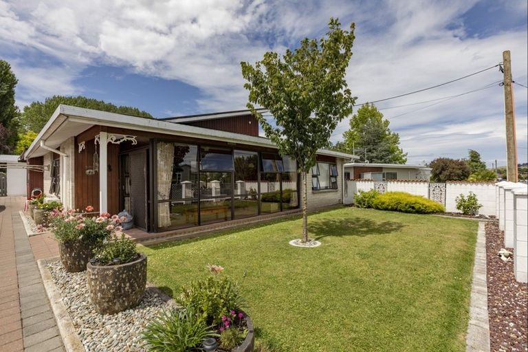 Photo of property in 3/15 Francis Drake Street, Waipukurau, 4200