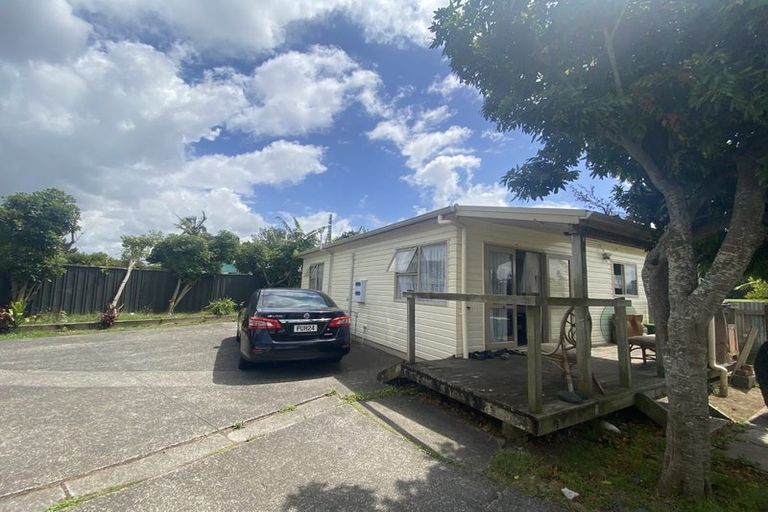 Photo of property in 22 Imrie Avenue, Mangere, Auckland, 2022