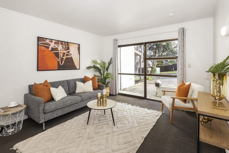 Photo of property in 6u8 Kaikoura Street, Maupuia, Wellington, 6022