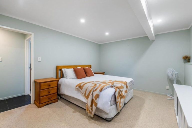 Photo of property in 540 Whangaparaoa Road, Stanmore Bay, Whangaparaoa, 0932