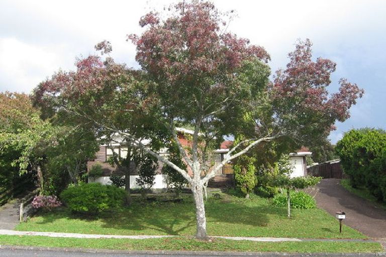 Photo of property in 64 Fordyce Avenue, Sunnyhills, Auckland, 2010