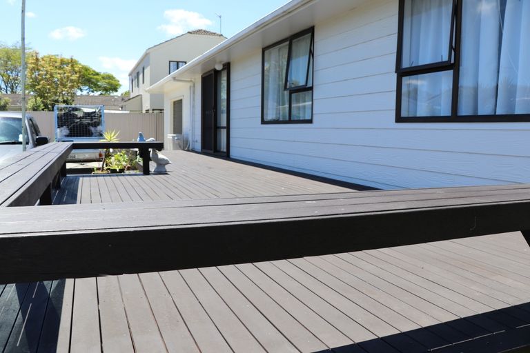 Photo of property in 75a Fitzroy Street, Papatoetoe, Auckland, 2104