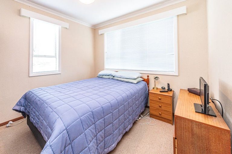 Photo of property in 12 Roberts Avenue, Aramoho, Whanganui, 4500